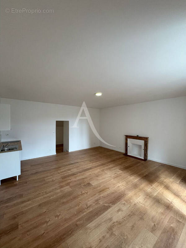 Appartement à NOZAY