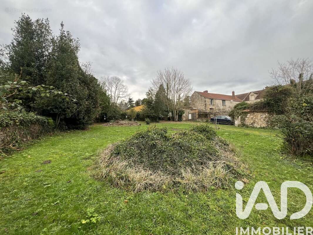 Photo 4 - Terrain à JAMBVILLE