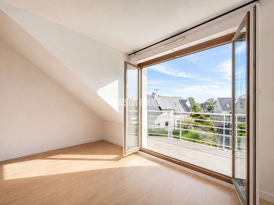 Appartement T3 TREBEURDEN - récent -  2 chambres - dernier étage avec balcon - photo 3
