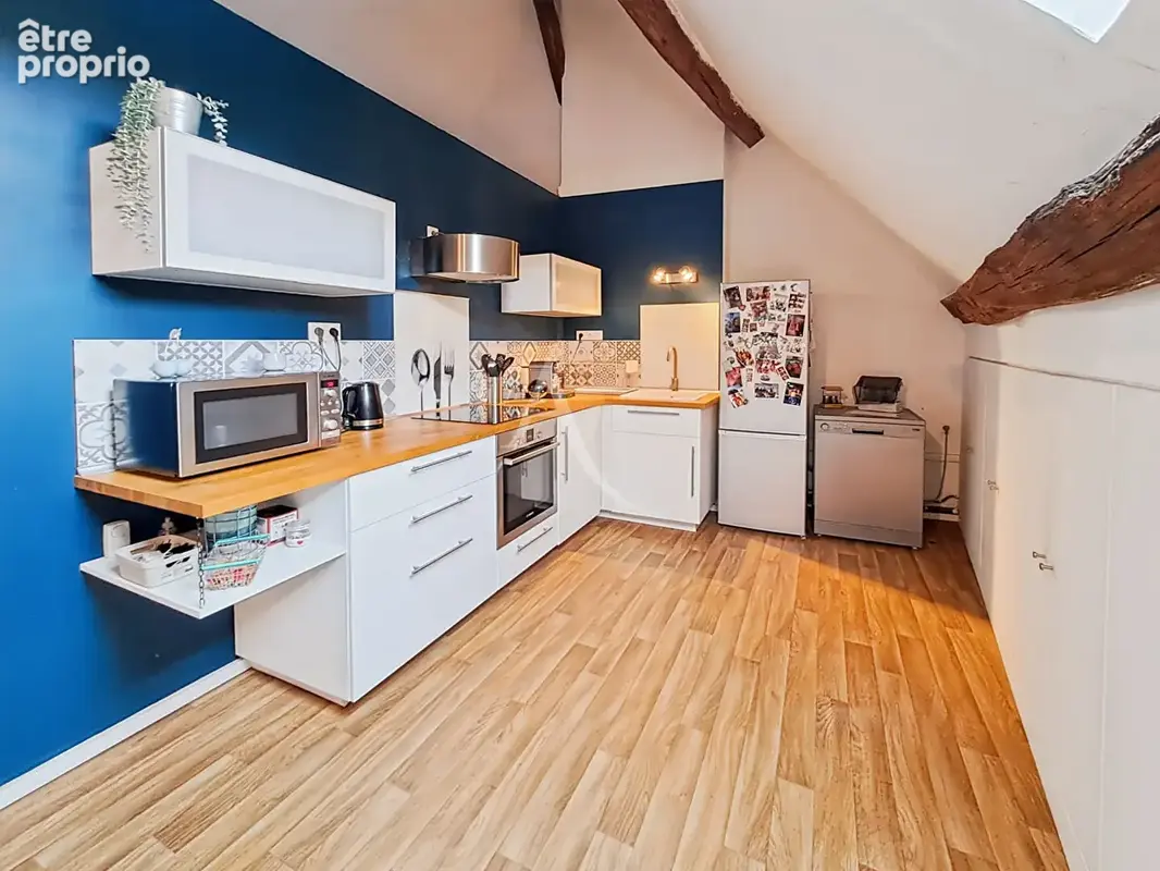 ARPAJON - Grande Rue - COUP DE COEUR - Appartement T2 de charme en dernier étage - photo 5