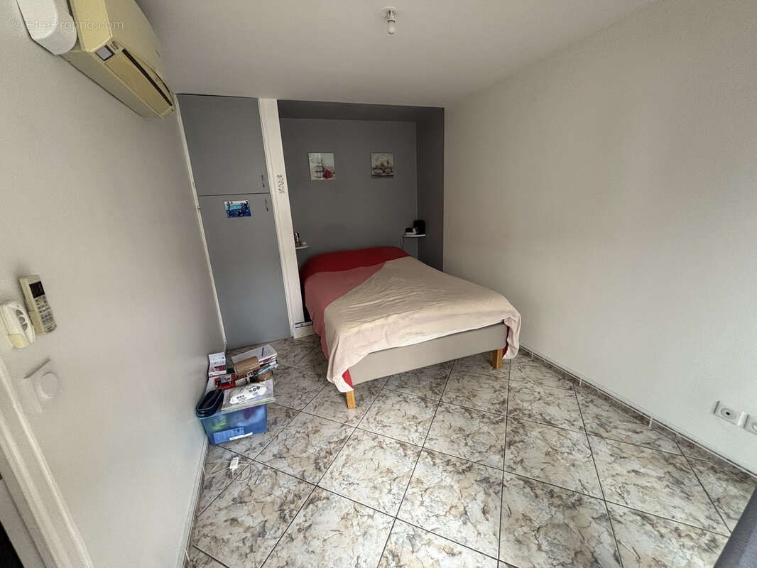 Appartement à LA VALETTE-DU-VAR
