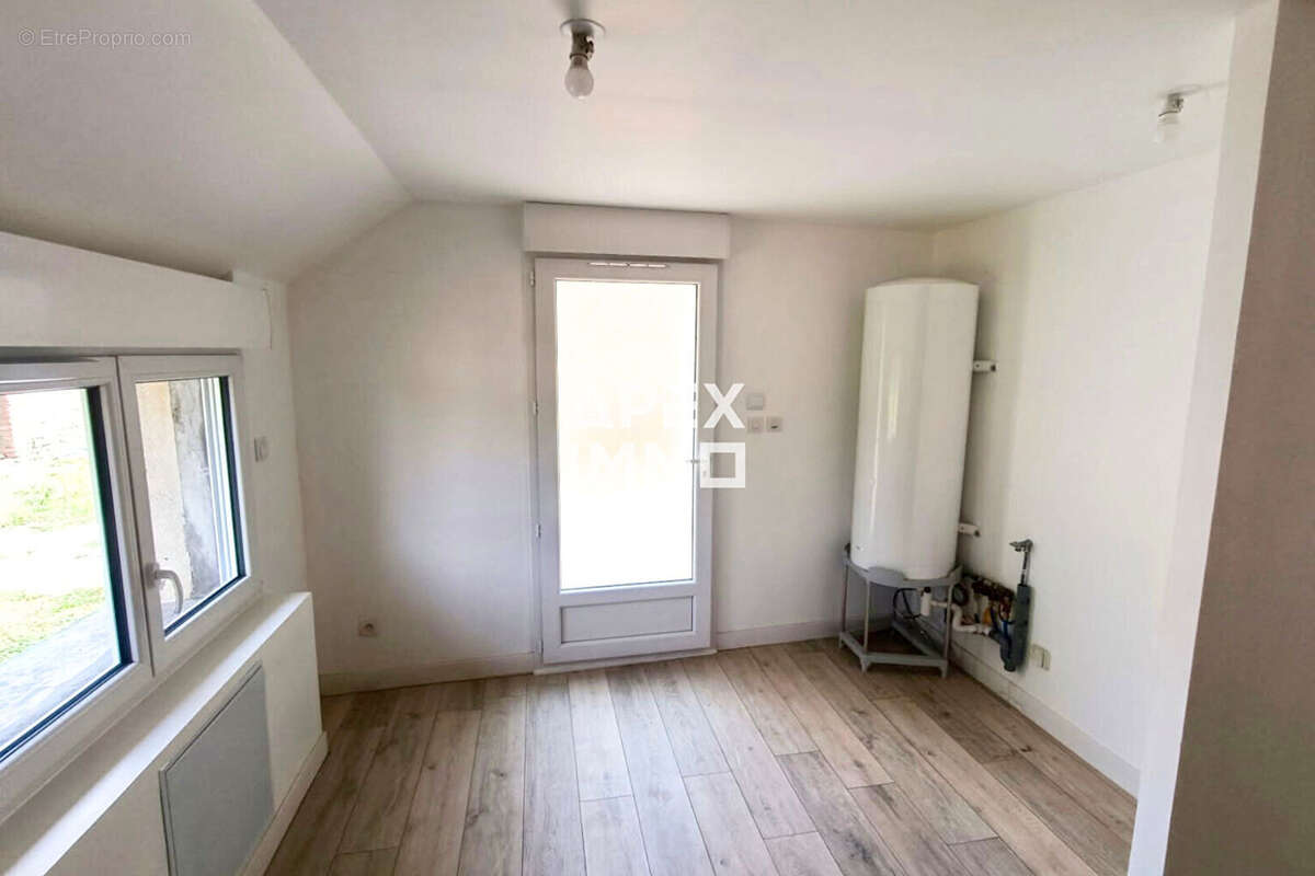 Maison à VIENNE-EN-VAL