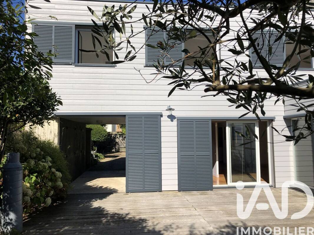 Photo 1 - Maison à CHATOU