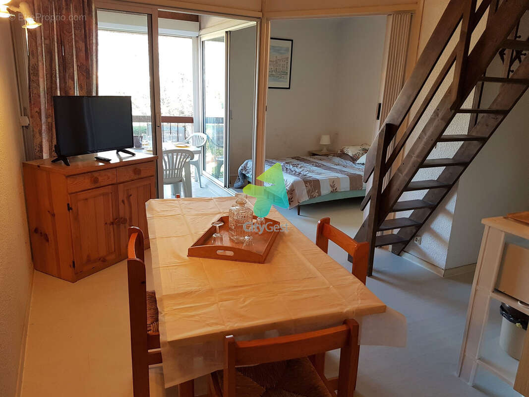 Appartement à SAINT-CYPRIEN