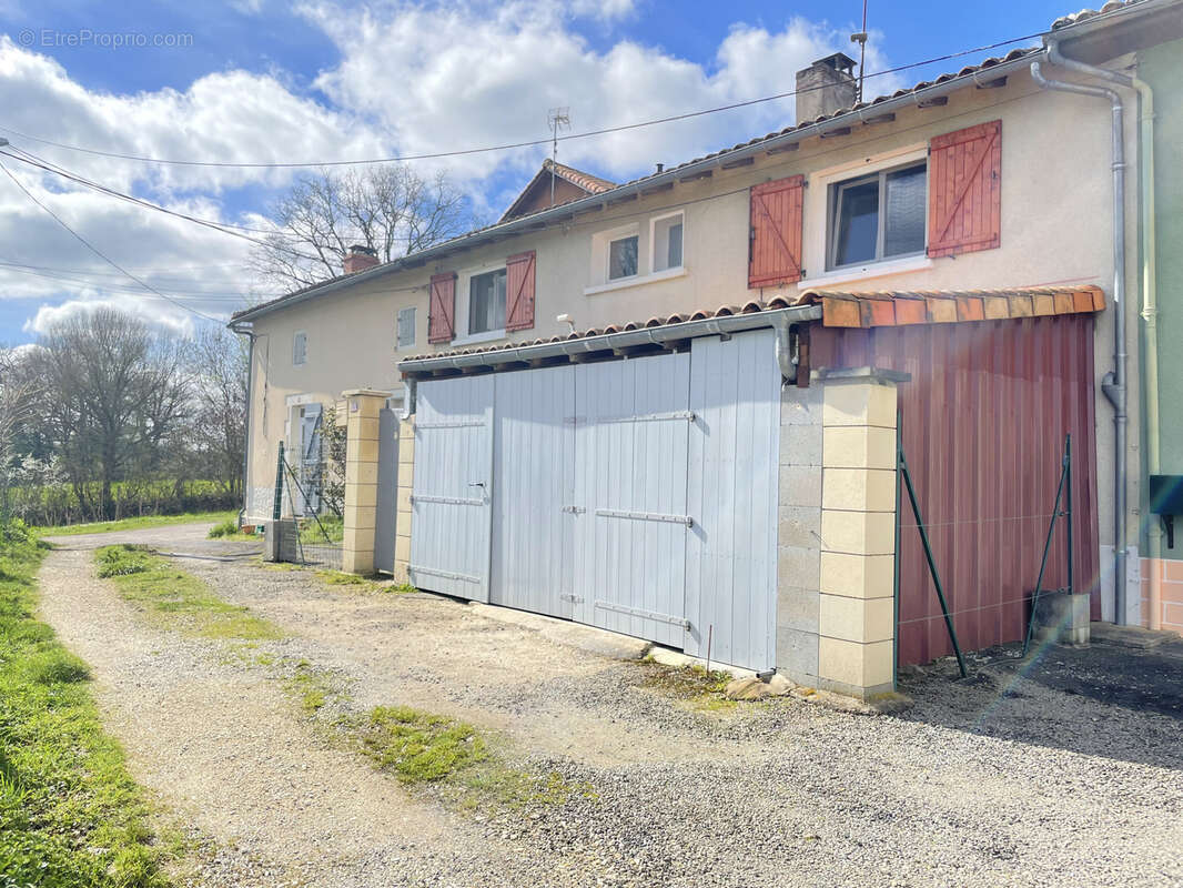 Maison à ALLOUE