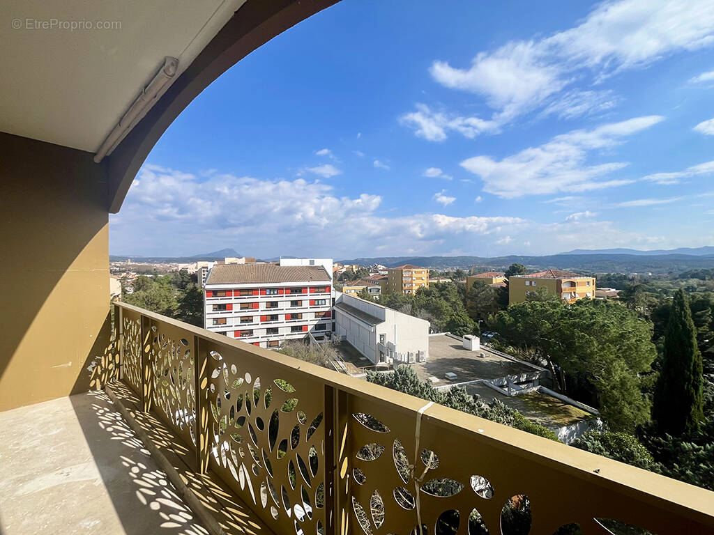 Appartement à AIX-EN-PROVENCE