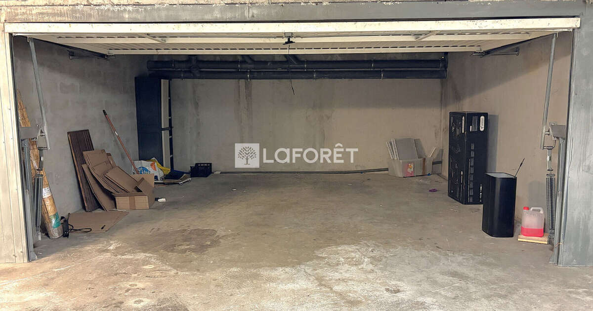 Appartement à SAINT-LAURENT-DU-VAR