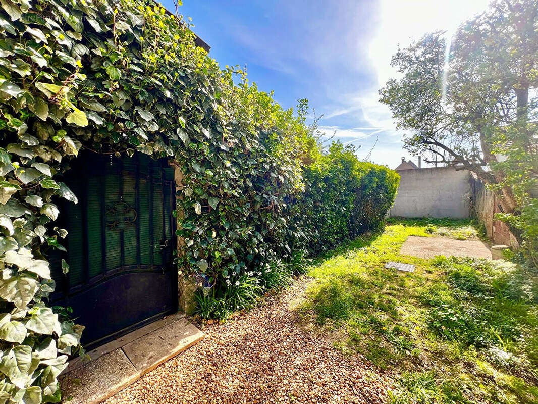 Appartement à CHAMPIGNY-SUR-MARNE