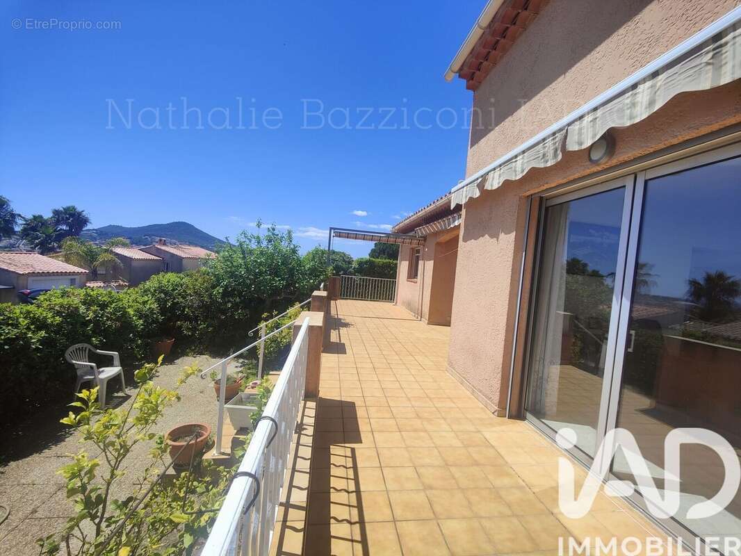 Photo 5 - Maison à CARQUEIRANNE