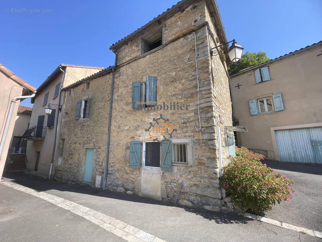 Maison à SAINT-AFFRIQUE