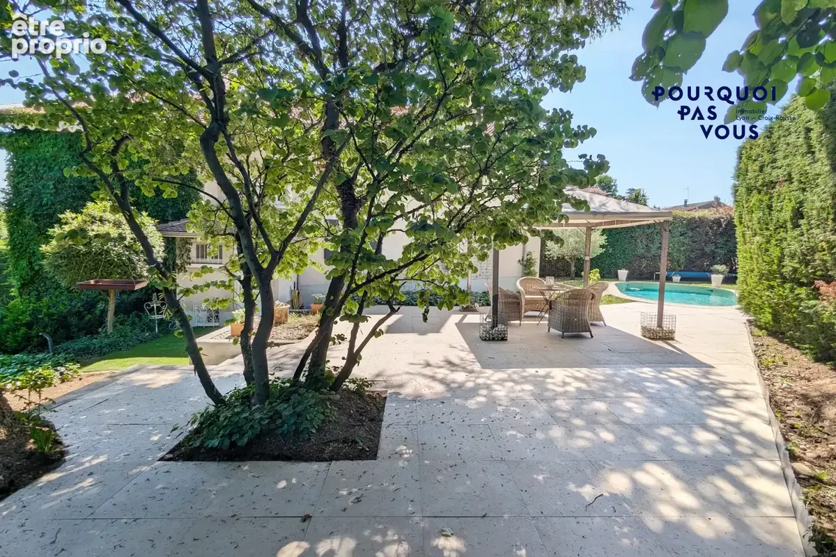 Maison 10 pièces 280 m² à vendre à Oullins (69600) - photo 4