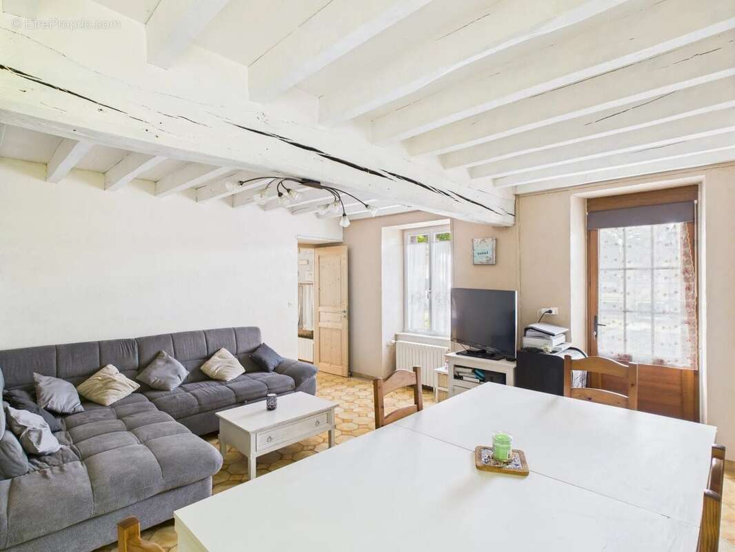 Maison à VALLANT-SAINT-GEORGES