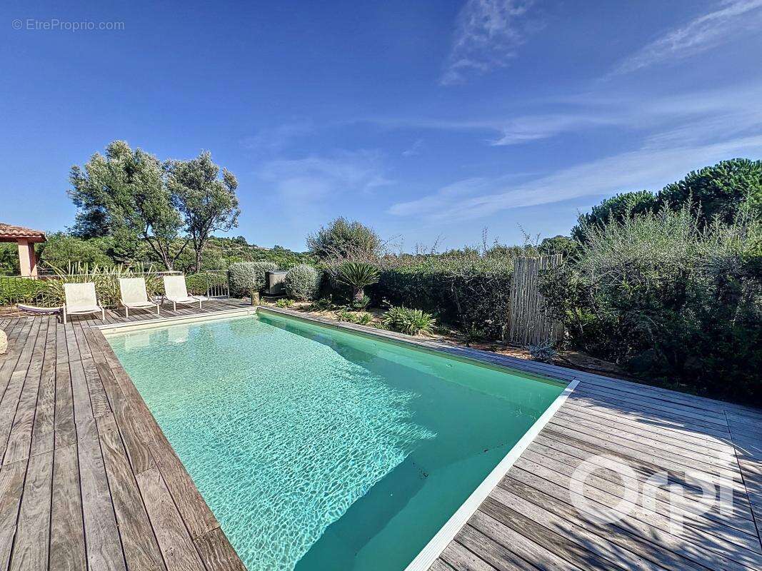 Maison à PORTO-VECCHIO