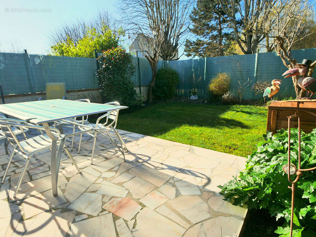 Maison à MONTIGNY-LE-BRETONNEUX