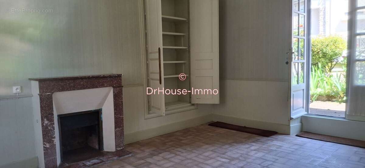 Maison à THIVIERS