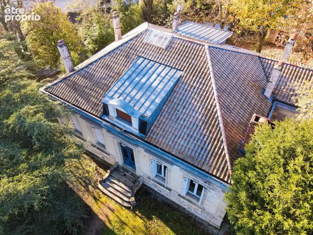 Maison 8 pièces 222 m² à vendre à Saint-Medard-En-Jalles (33160) - photo 5