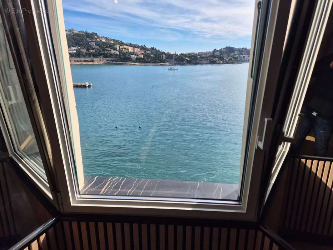 Appartement à VILLEFRANCHE-SUR-MER