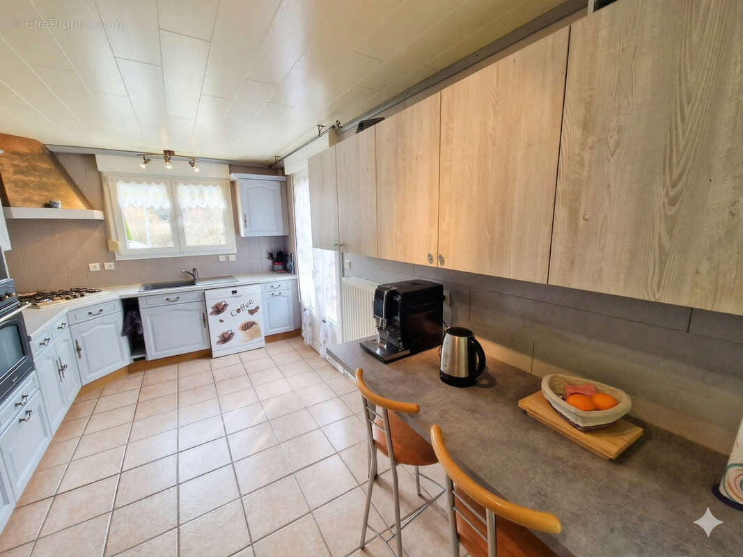 Maison à LA CLUSE-ET-MIJOUX