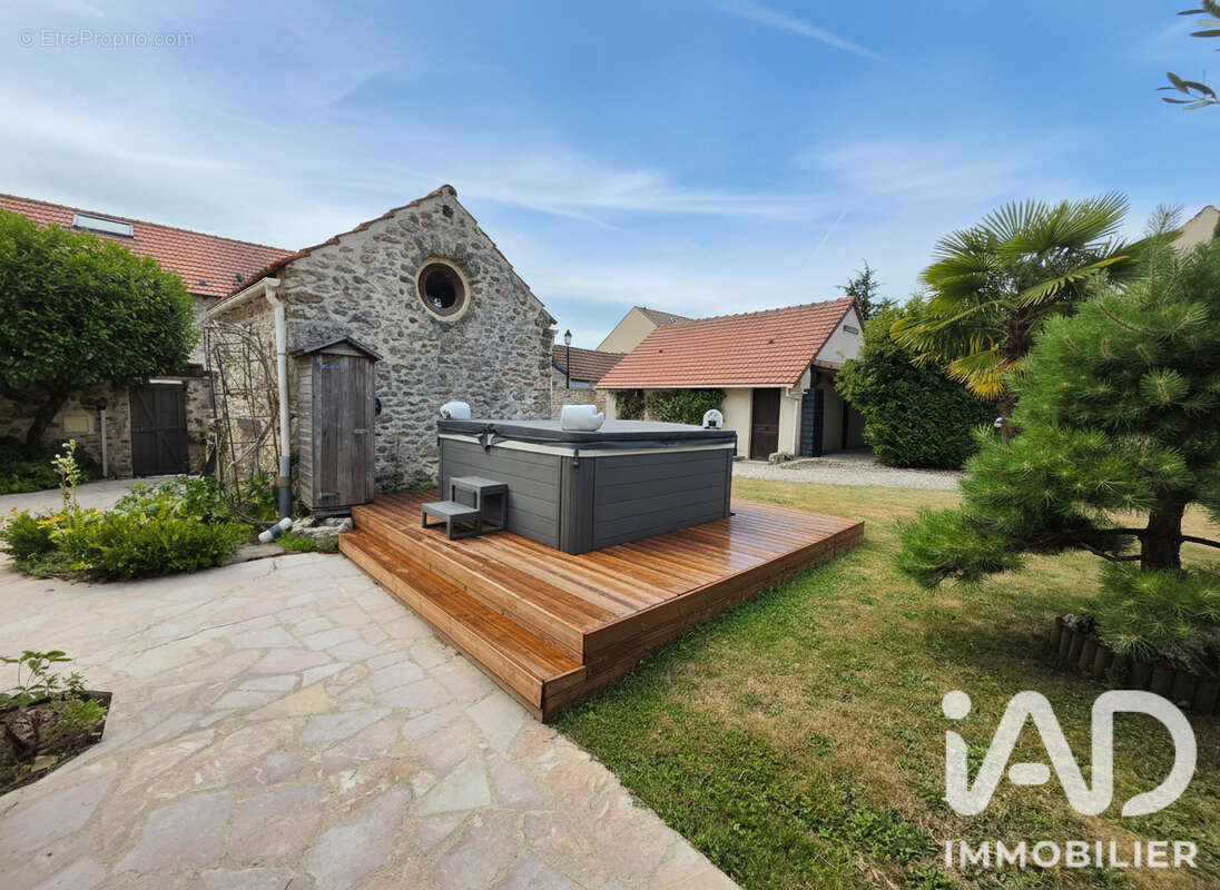 Photo 9 - Maison à CERNAY-LA-VILLE