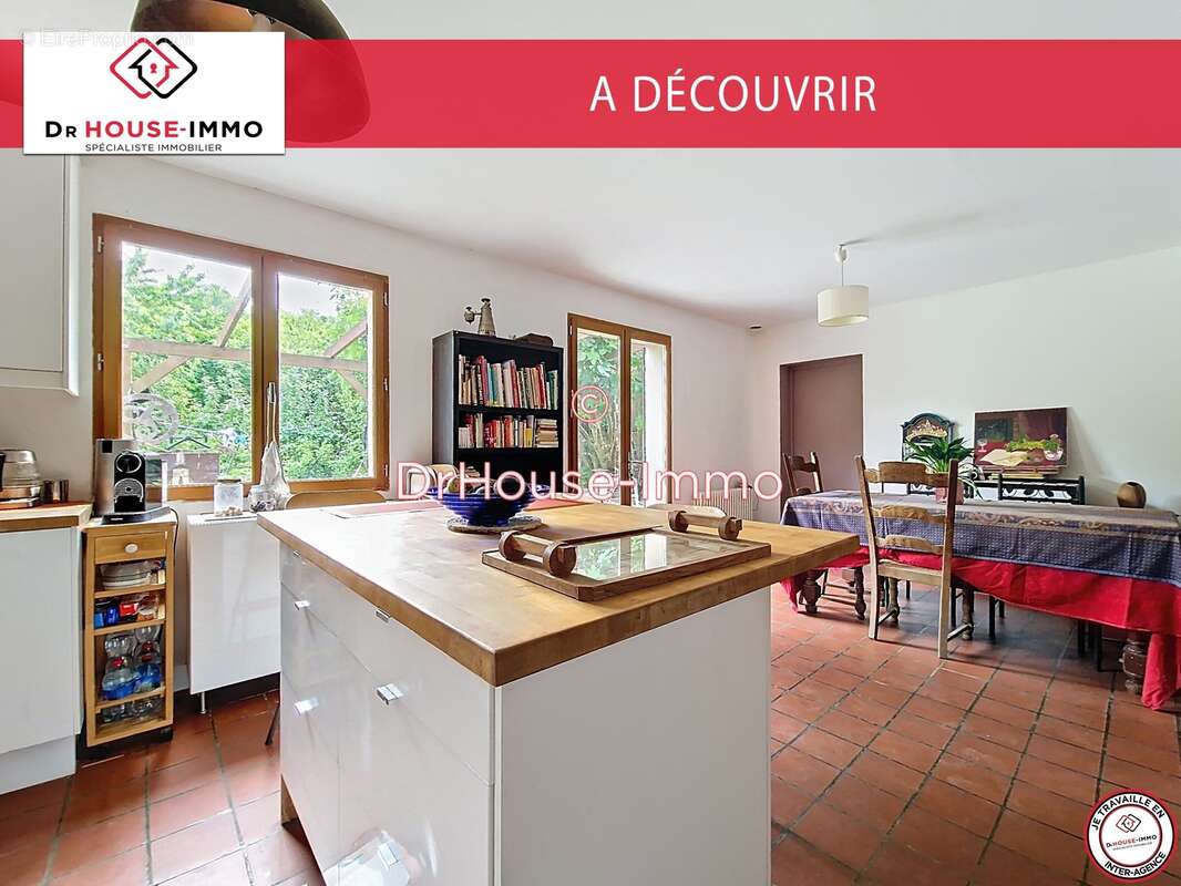 Maison à JOUY-LE-MOUTIER