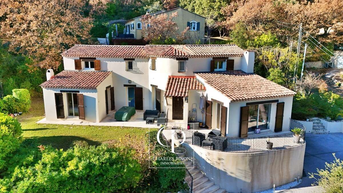 Venez vite faire une offre sans tarder. Villa de 6 pièces BOUC BEL AIR - photo 2