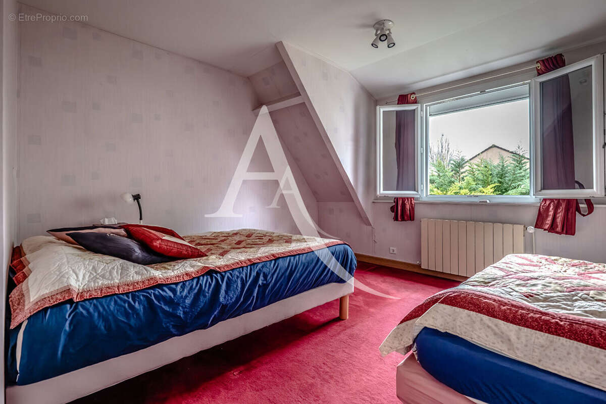 Maison à LIMEIL-BREVANNES