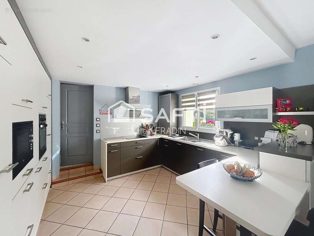 Photo 8 - Maison à SAINT-JULIEN-DE-CONCELLES