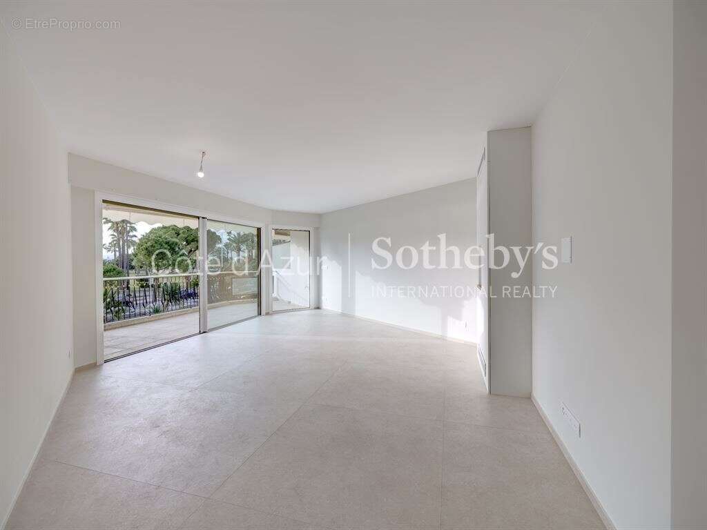 Appartement à CANNES