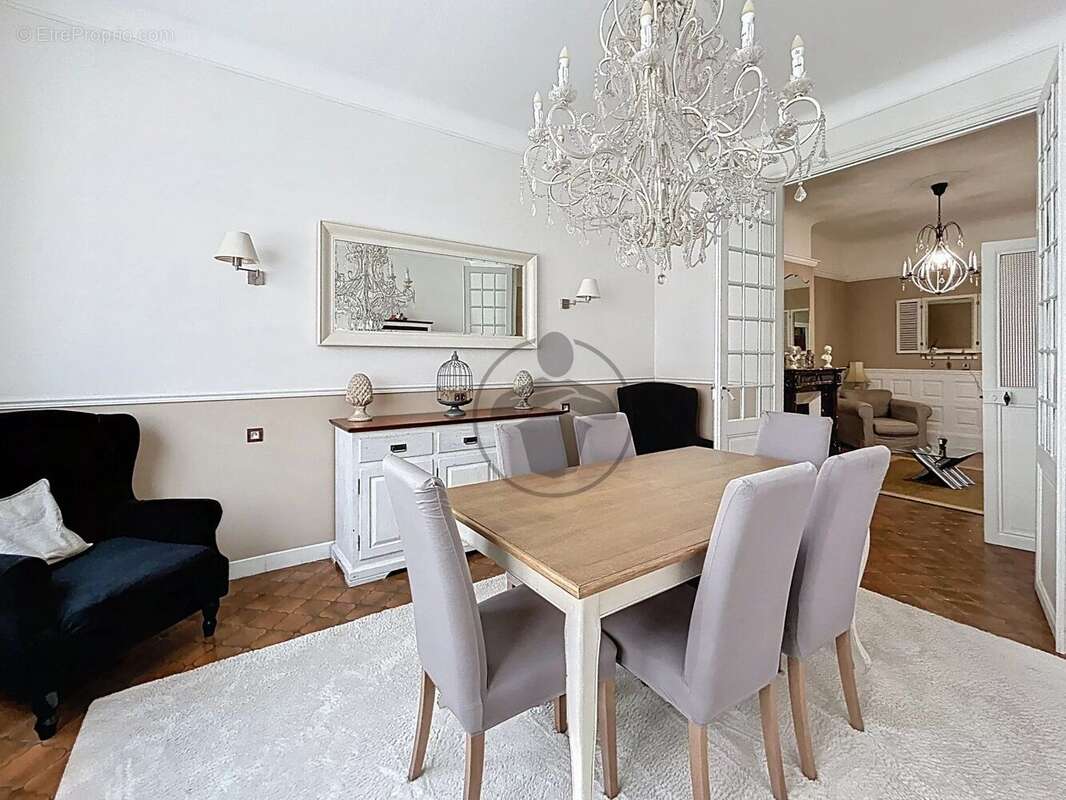 Maison à SAINT-QUENTIN