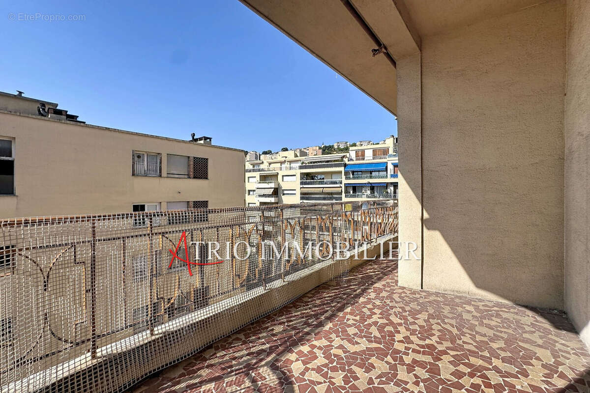 Appartement 64 m² à Nice  - photo 6