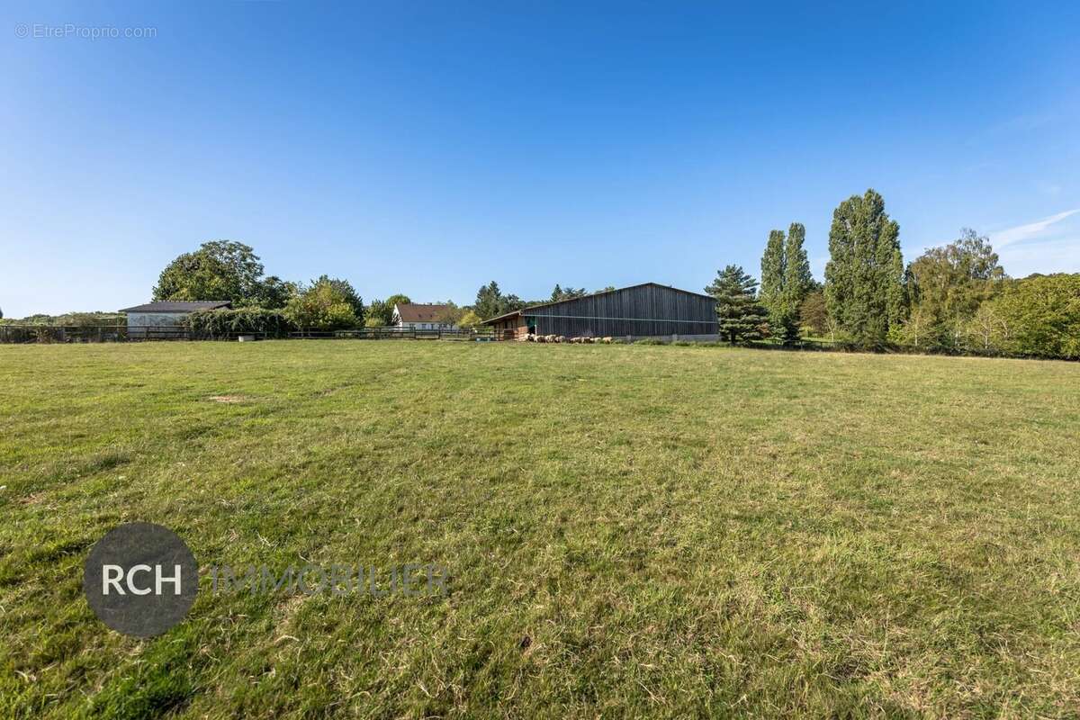 Maison à MONTFORT-L'AMAURY