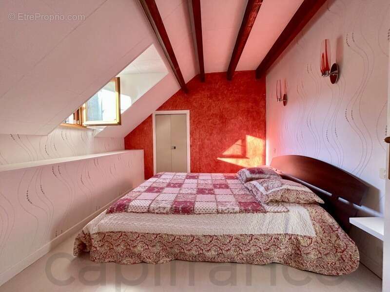 Maison à BEAULIEU-SUR-DORDOGNE