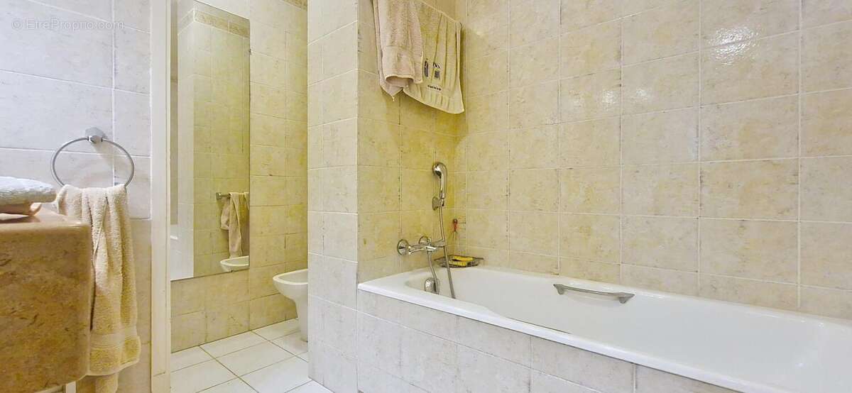 Photo 8 - Appartement à VERSAILLES