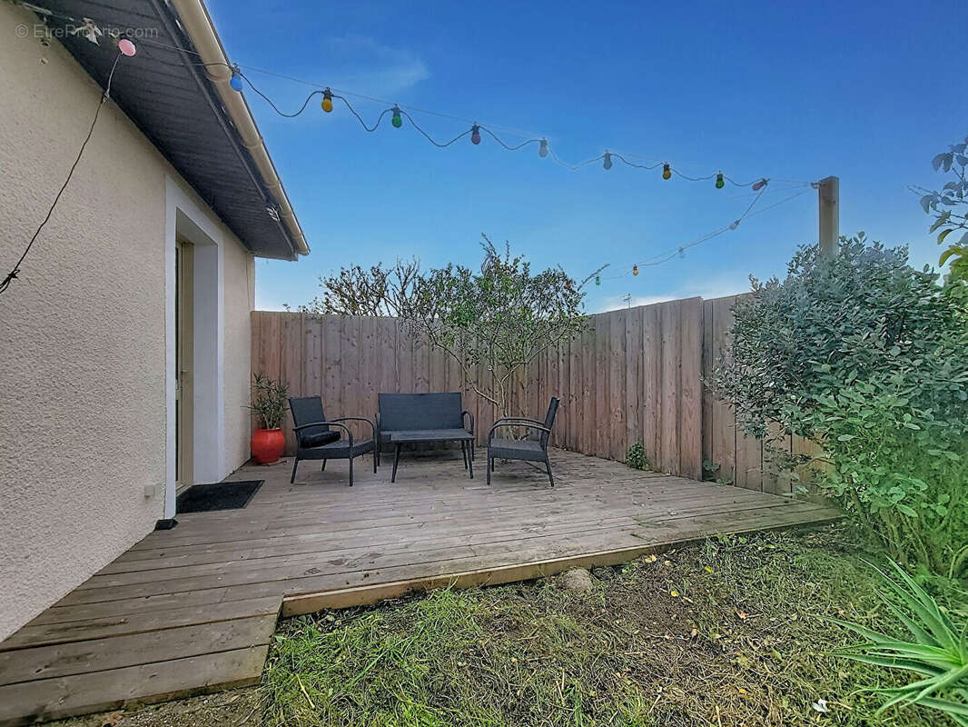 Maison à BLANQUEFORT