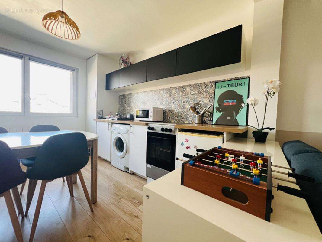 Appartement à SAINT-SEBASTIEN-SUR-LOIRE
