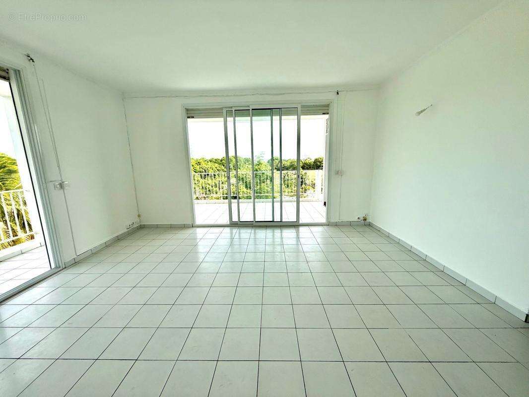 À vendre – exclusivité – maison t5 à sainte-anne (97180) - photo 20