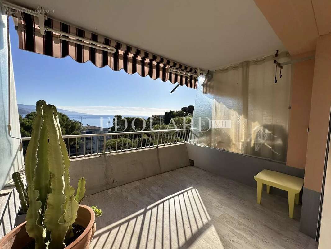 Appartement à ROQUEBRUNE-CAP-MARTIN