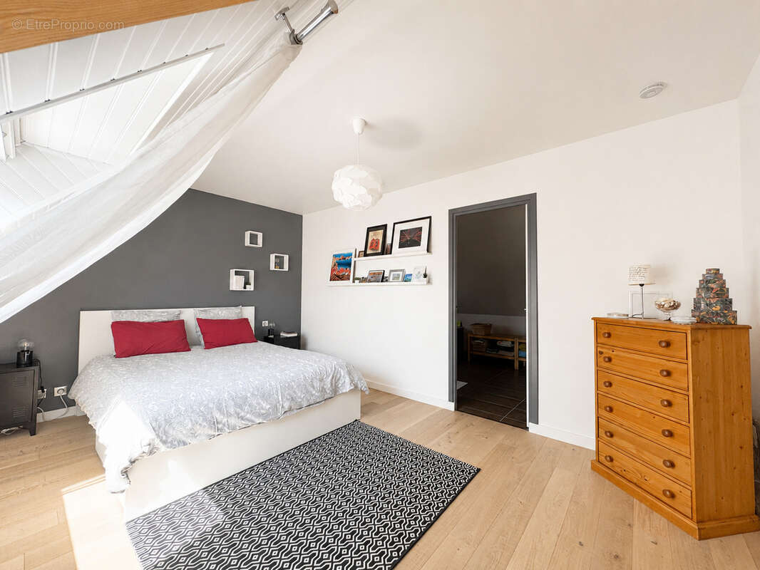 Maison 7 Pièces - 180m2 - photo 10