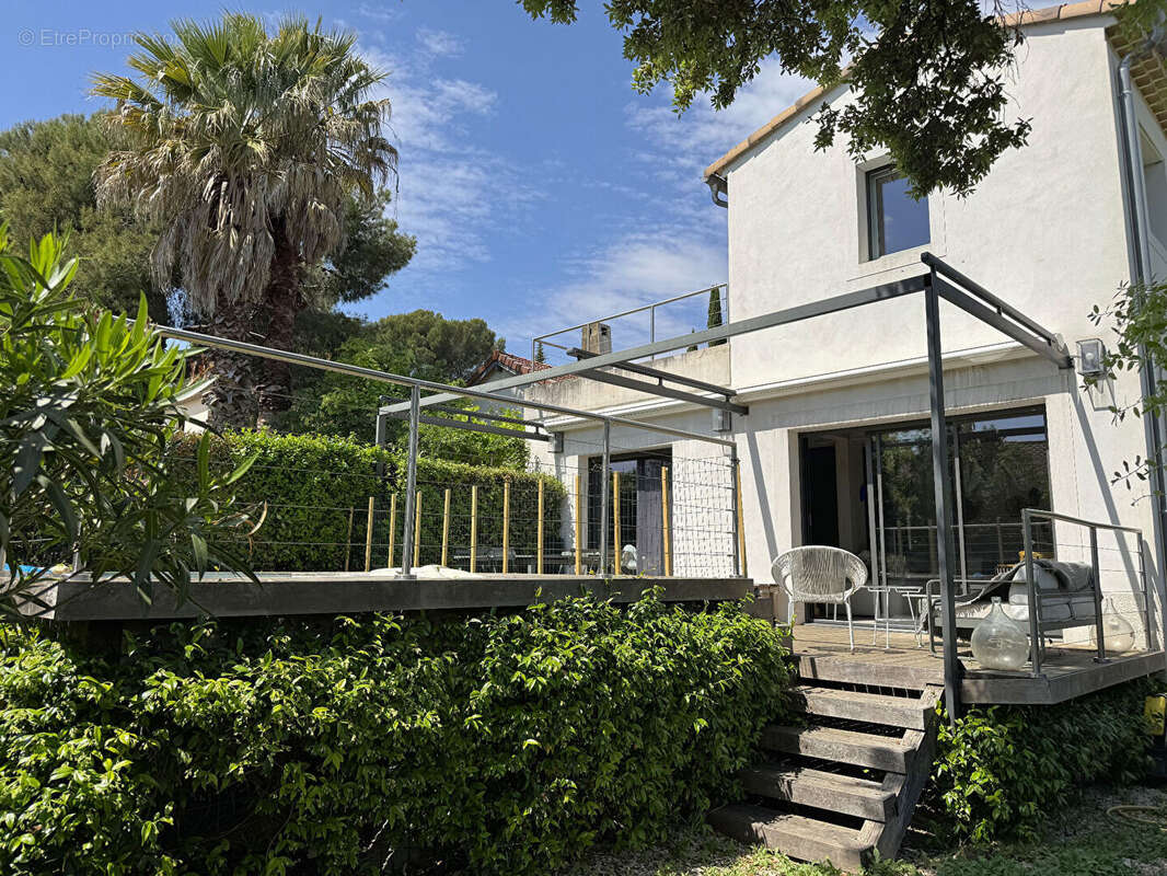 Maison à VILLENEUVE-LES-AVIGNON