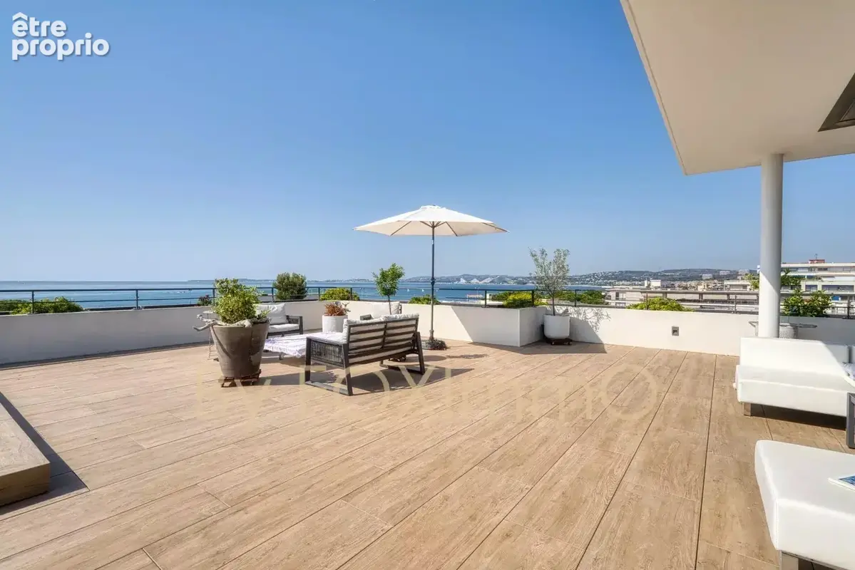 Penthouse d'exception dernier étage vue mer à Cagnes-sur-Mer - photo 10