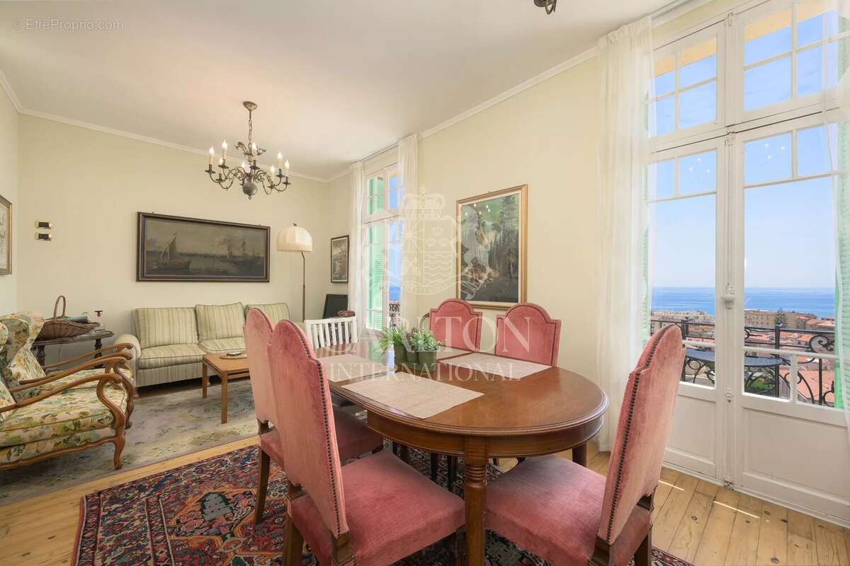 Villa  avec vue mer et accès facile au centre-ville - Opportunité d'investissement - photo 16