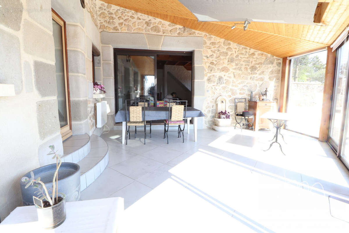 Maison à SAINT-PERAY