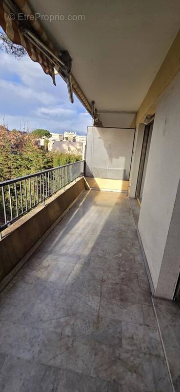 Appartement à LE CANNET