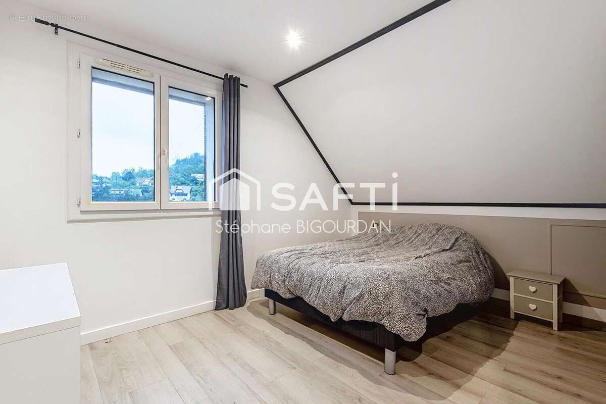 Photo 5 - Maison à MISEREY-SALINES