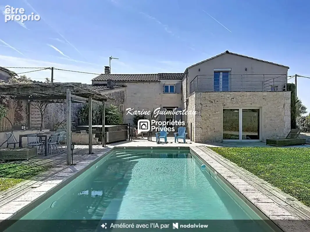 5 min Libourne : Fronsac : Maison familiale climatisée avec piscine et vues - photo 2