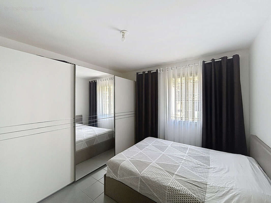 Appartement à MARSEILLE-15E
