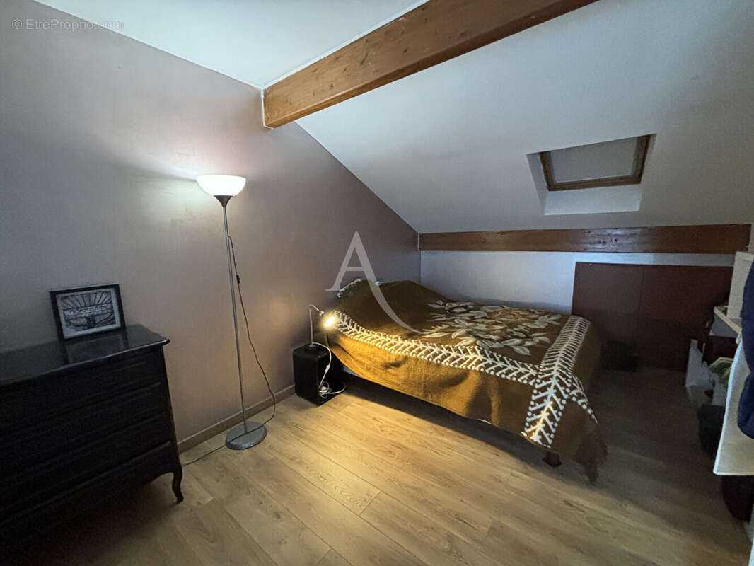 Maison à LA COURNEUVE