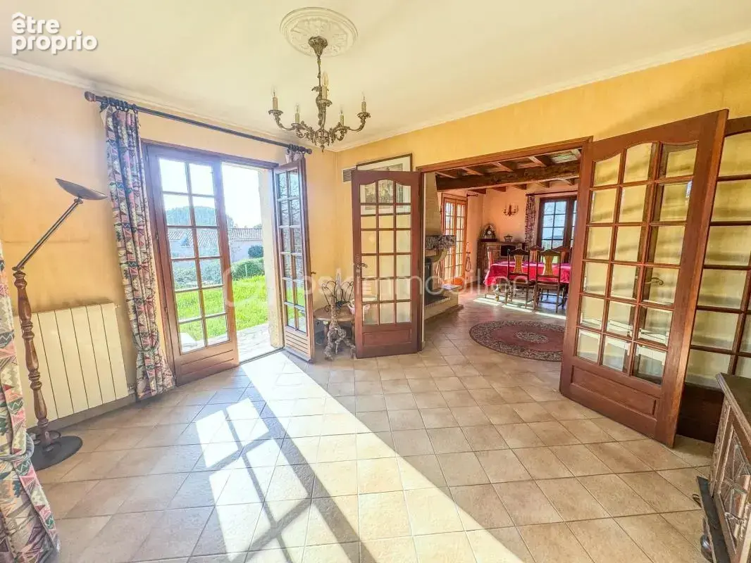 Maison traditionnelle 145m² sur un terrain de 1015m² - photo 6