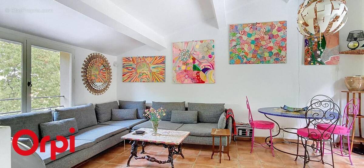 Maison à LA CADIERE-D&#039;AZUR