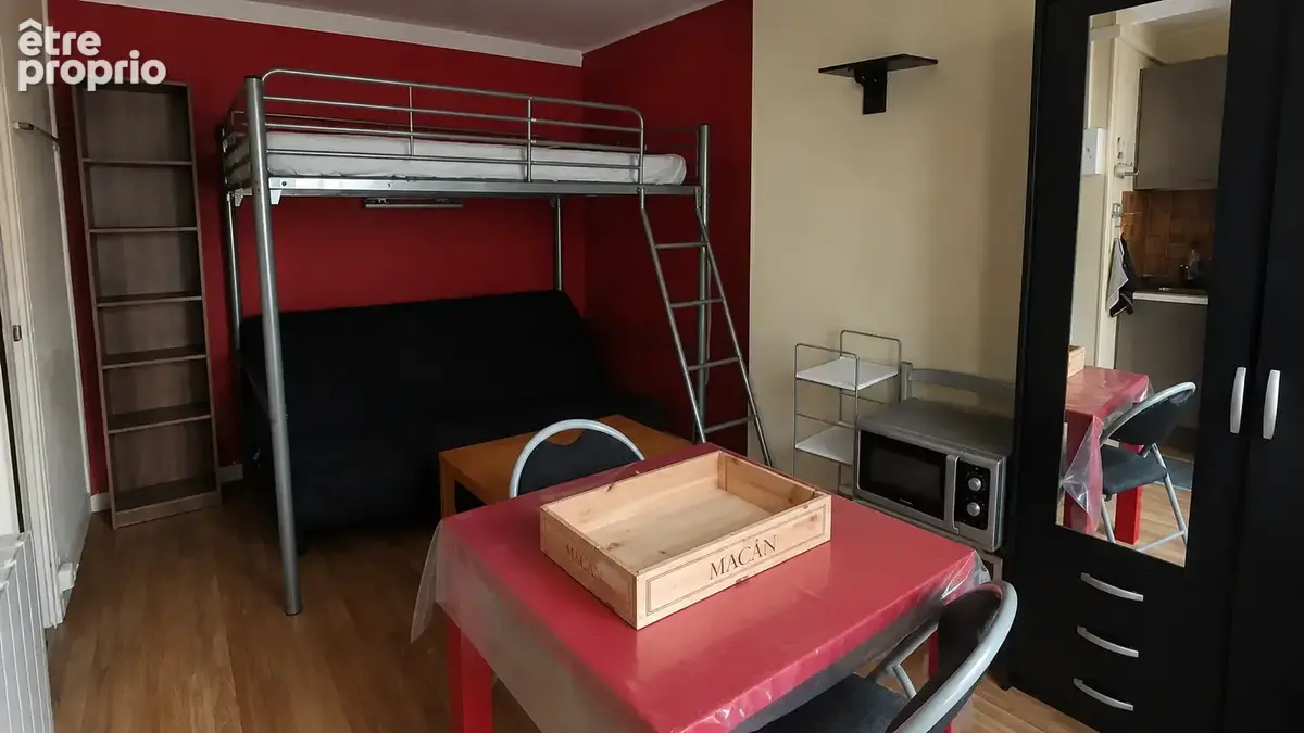 Studio 16 m2 - À 100 m de la Place - Rue des Dominicains - photo 5